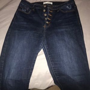 Kancan jeans size 11.